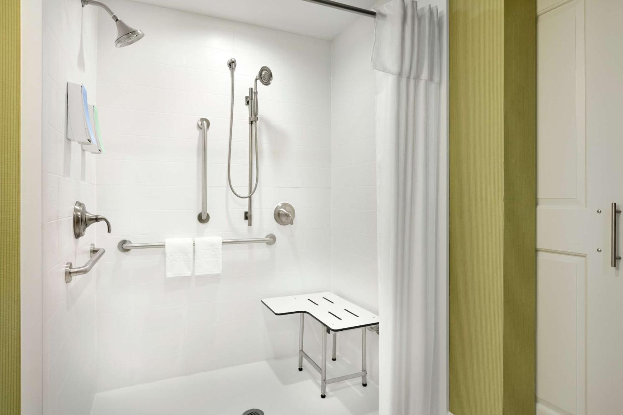 Home2 Suites By Hilton El Paso Airport Экстерьер фото
