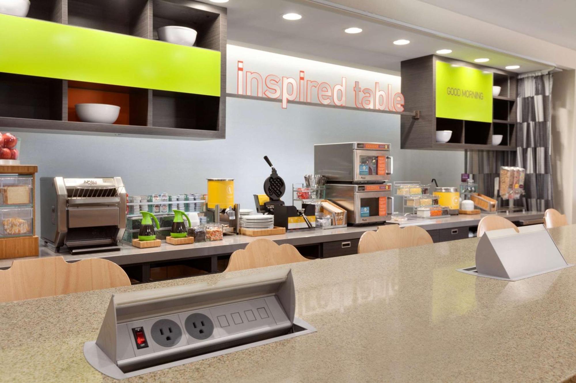 Home2 Suites By Hilton El Paso Airport Экстерьер фото